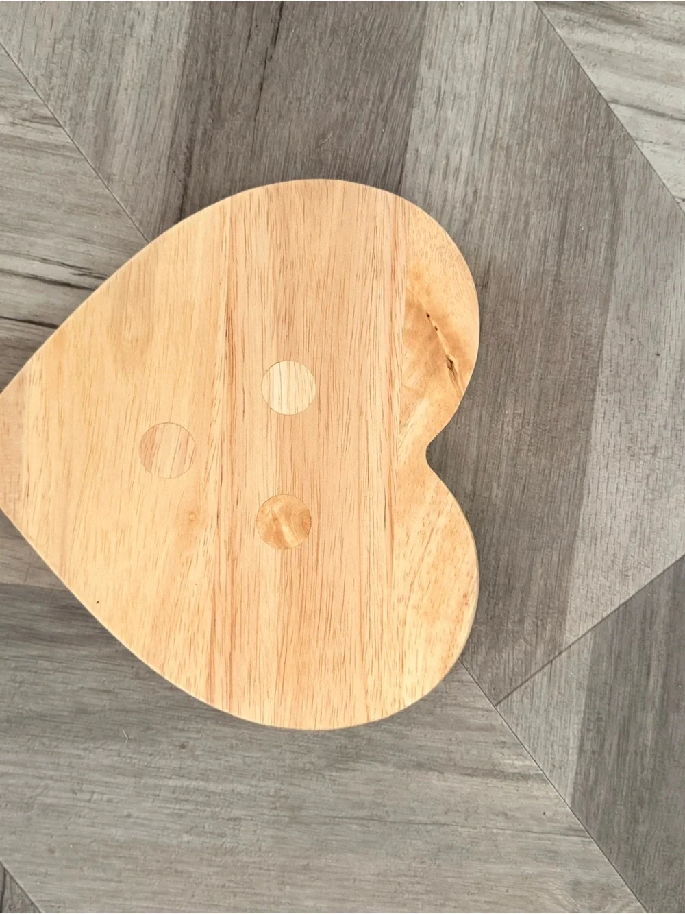 Le Creuset Heart-Shaped Wooden Magnetic Trivet | pink silicon rings | NEW - Picture 7 of 7
